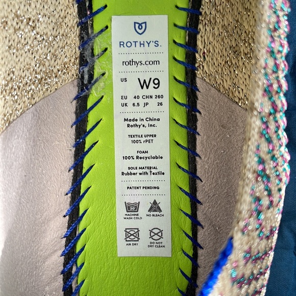 Rothy’s metallic cap toe flat - Picture 7 of 7